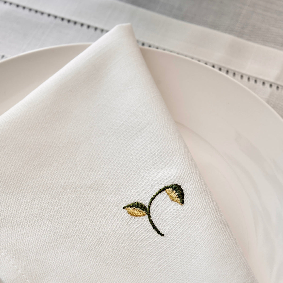 Leaf Cotton and Linen Blend Napkins, Set of Four - The Finishing Store South Africa