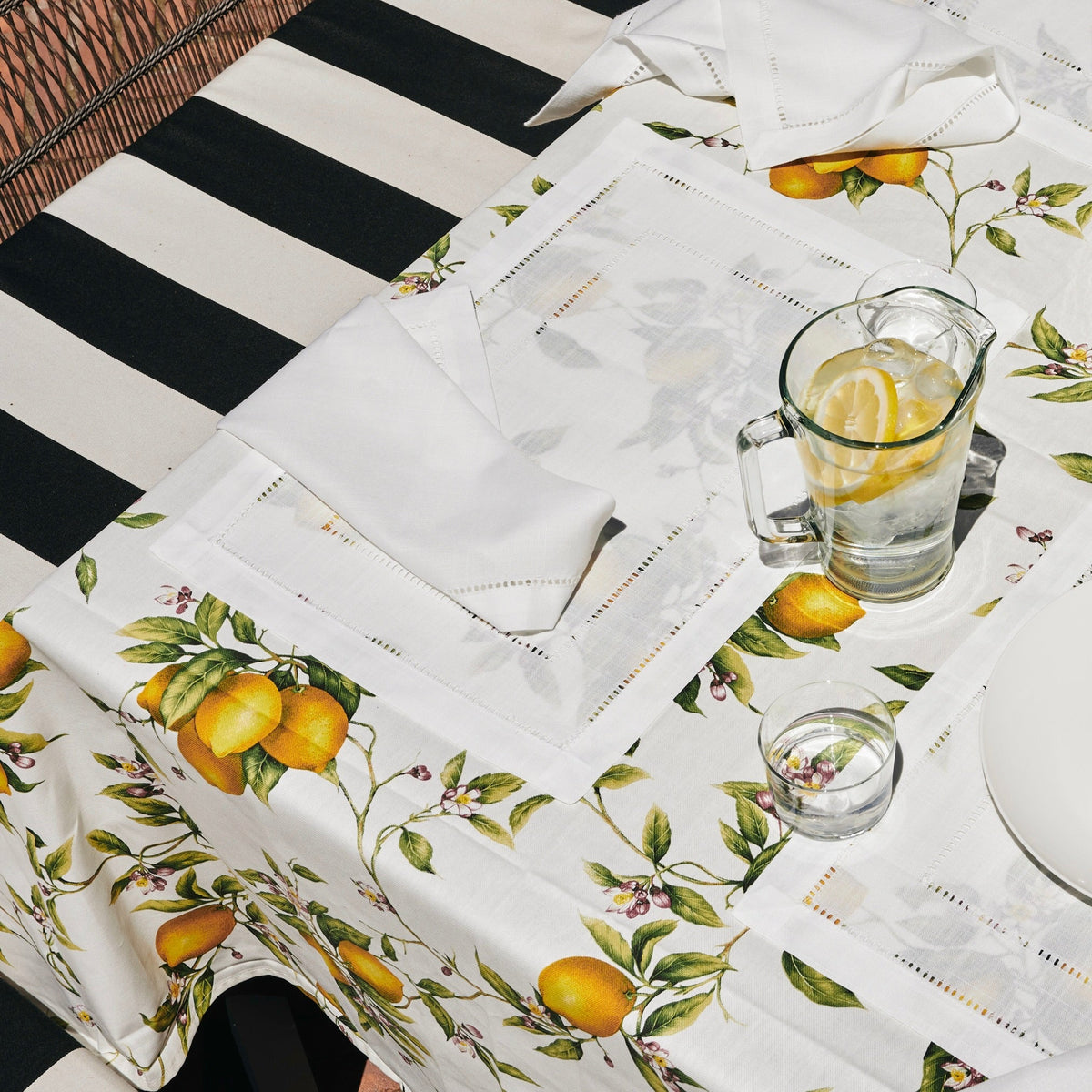 Milia Lemon Print Cotton Table Cloth - The Finishing Store South Africa